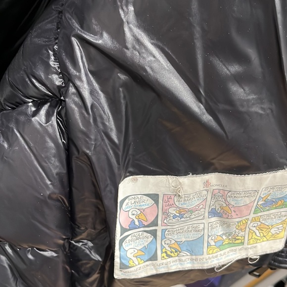 Moncler black puffer - Picture 3 of 7